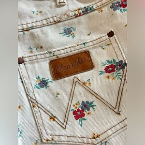 Wrangler Billabong flower print jeans